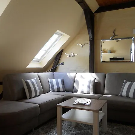 Derya, Friedrichstrasse